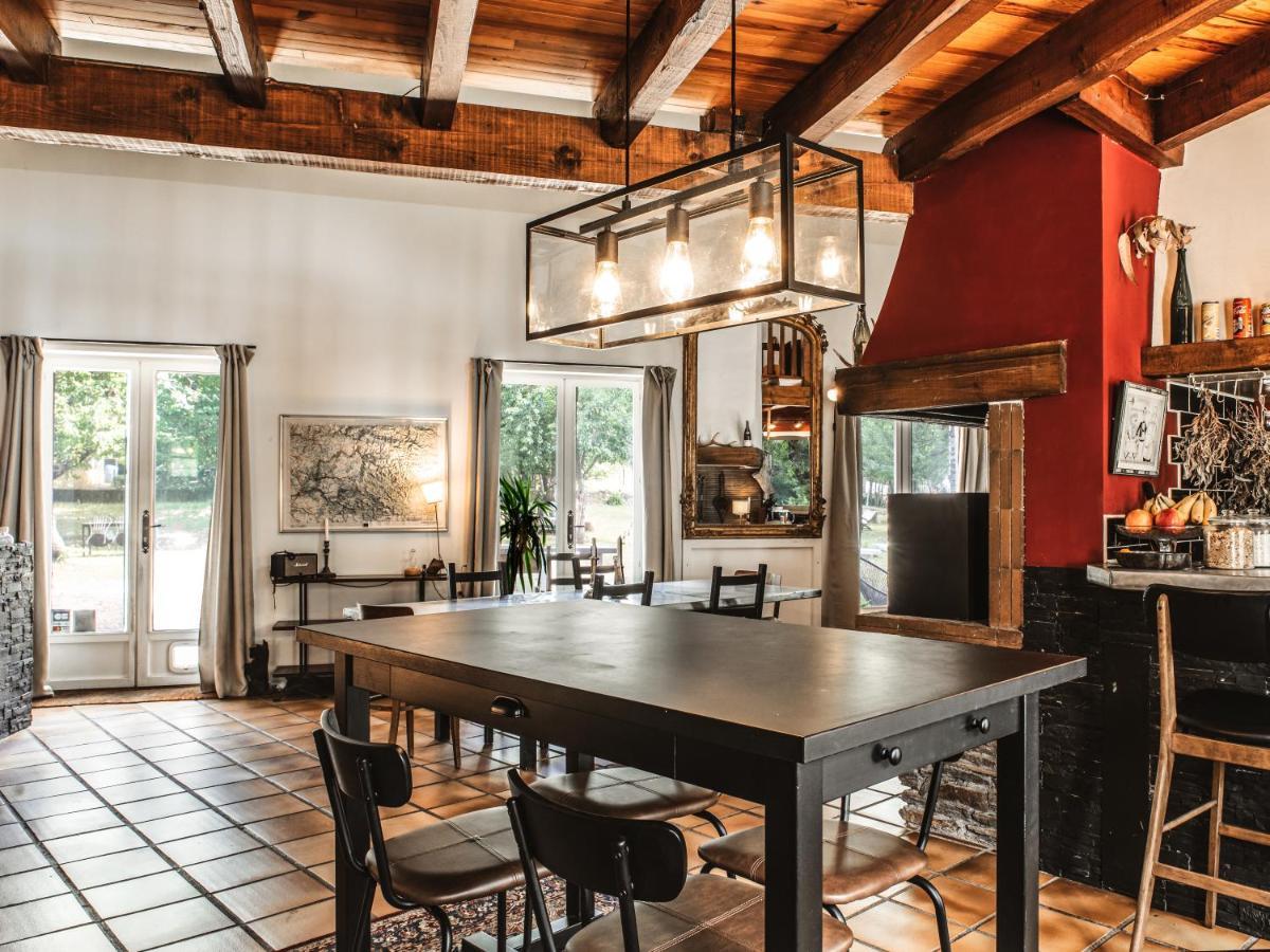 La Petite Auberge De Virginie Bedoues Экстерьер фото